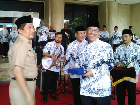 Pencarian PGRI Tebing Tinggi - Persatuan Guru Republik Indonesia Cabang Tebing Tinggi
